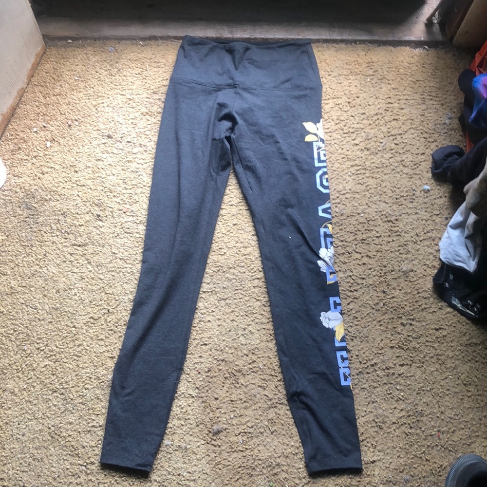 Pink leggings size XS